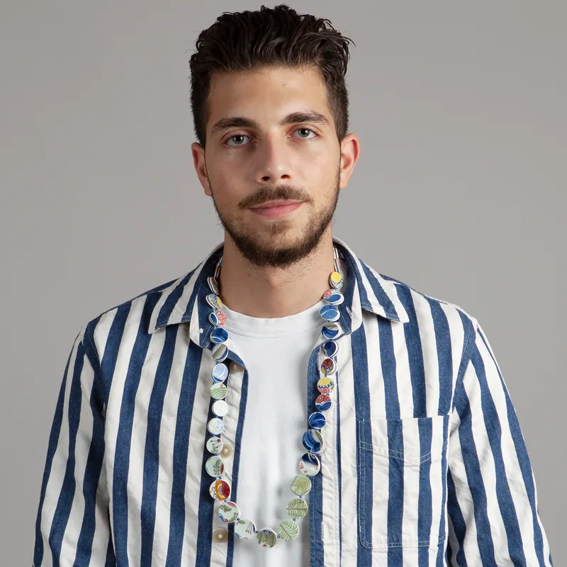 Coloured ‘Oud Delft’ Kitchen Necklace – Gésine Hackenberg