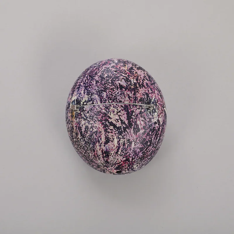 Brosch från serien Familiar or Unfamiliar Nature – Heejoo Kim