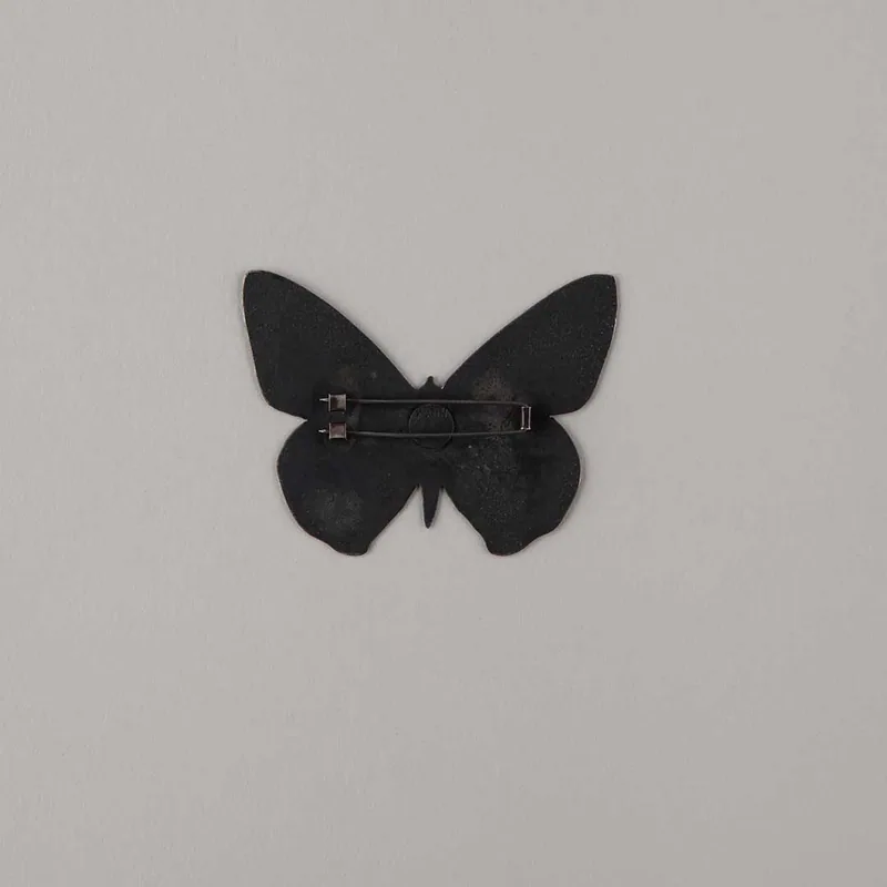 Brosch från serien Collecting Butterflies – Karin Johansson