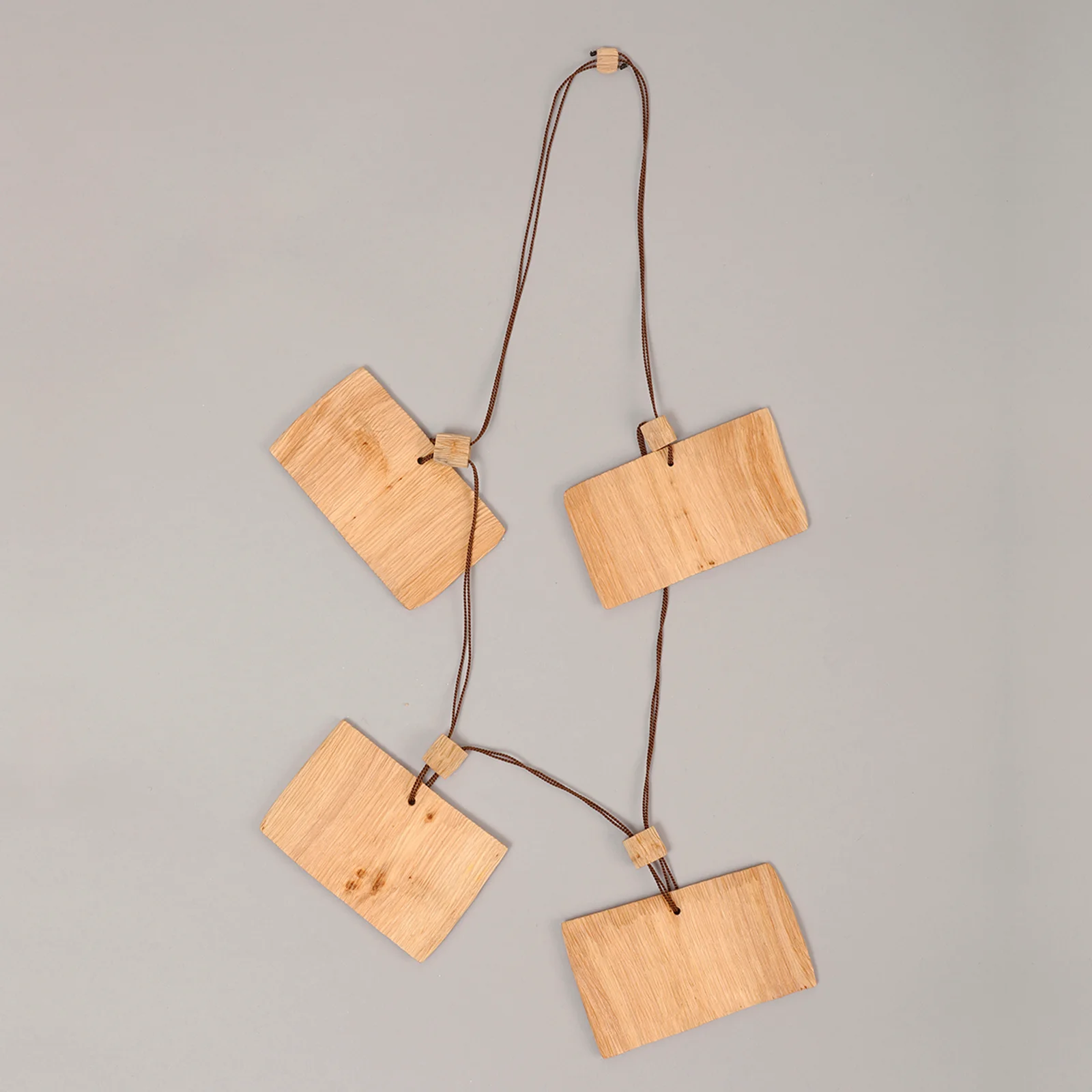 Halsband — bild 3 av 4